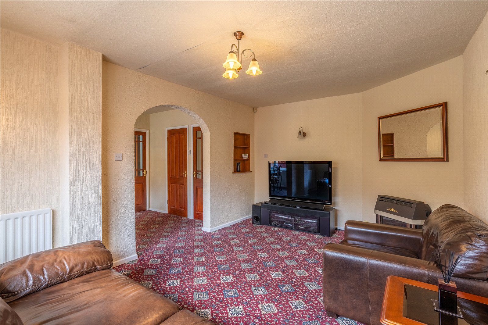 Taunton Avenue, Fordhouses, Wolverhampton, WV10 - DB Roberts