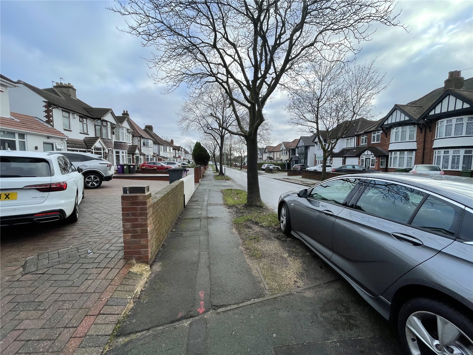 Dudley Walk, Wolverhampton, West Midlands, WV4 - DB Roberts