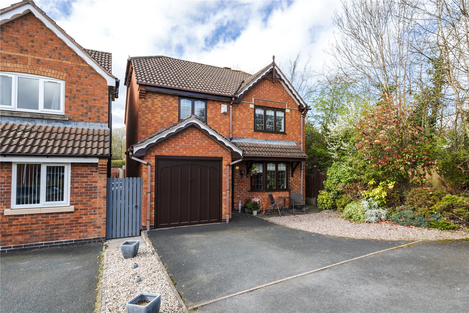 Camellia Drive, Priorslee, Telford, TF2 - DB Roberts