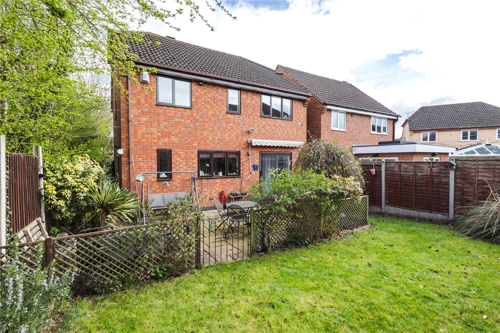 Camellia Drive, Priorslee, Telford, TF2 - DB Roberts