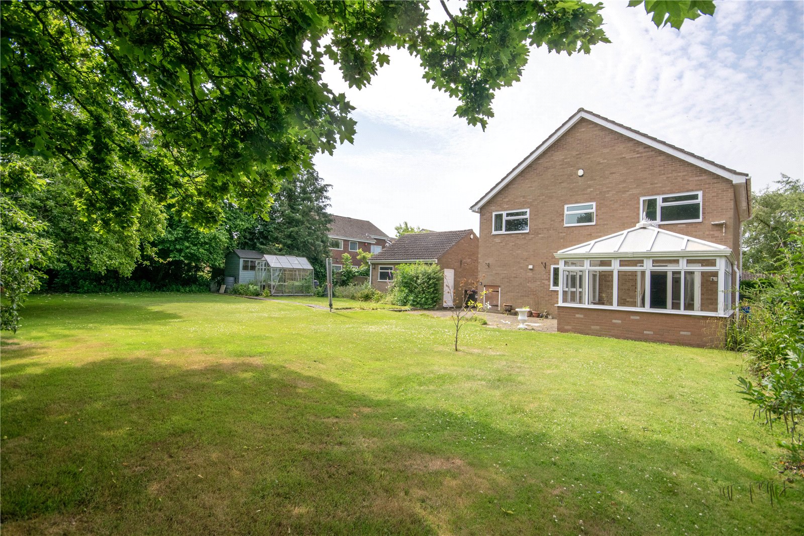 Fairlawn Avenue, Meole Village, Shrewsbury, SY3 - DB Roberts