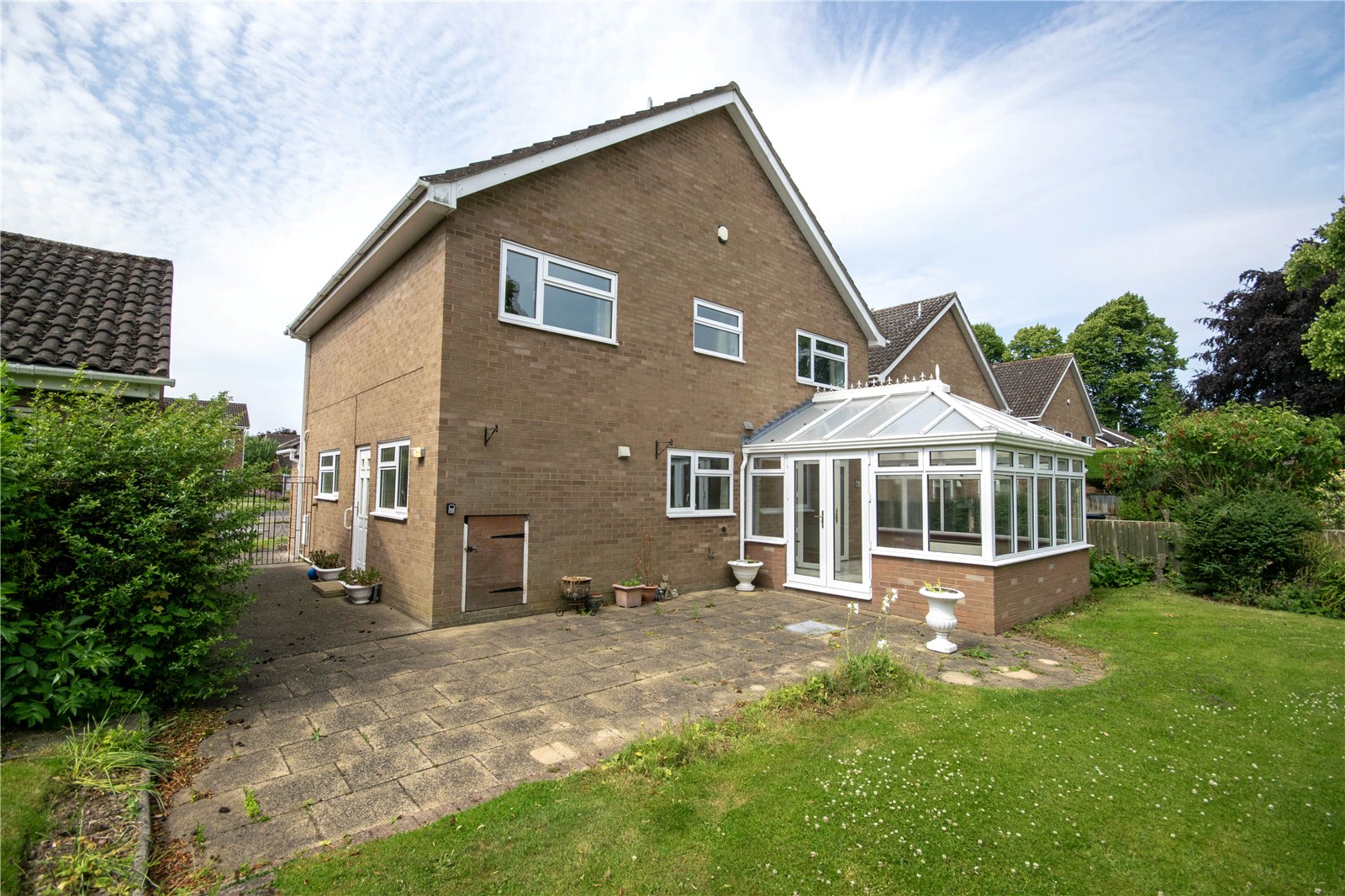 Fairlawn Avenue, Meole Village, Shrewsbury, SY3 - DB Roberts