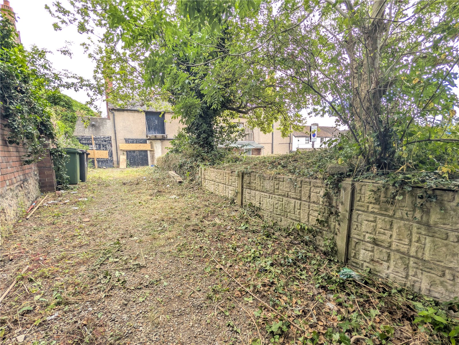 Vineyard Road, Wellington, Telford, TF1 - DB Roberts