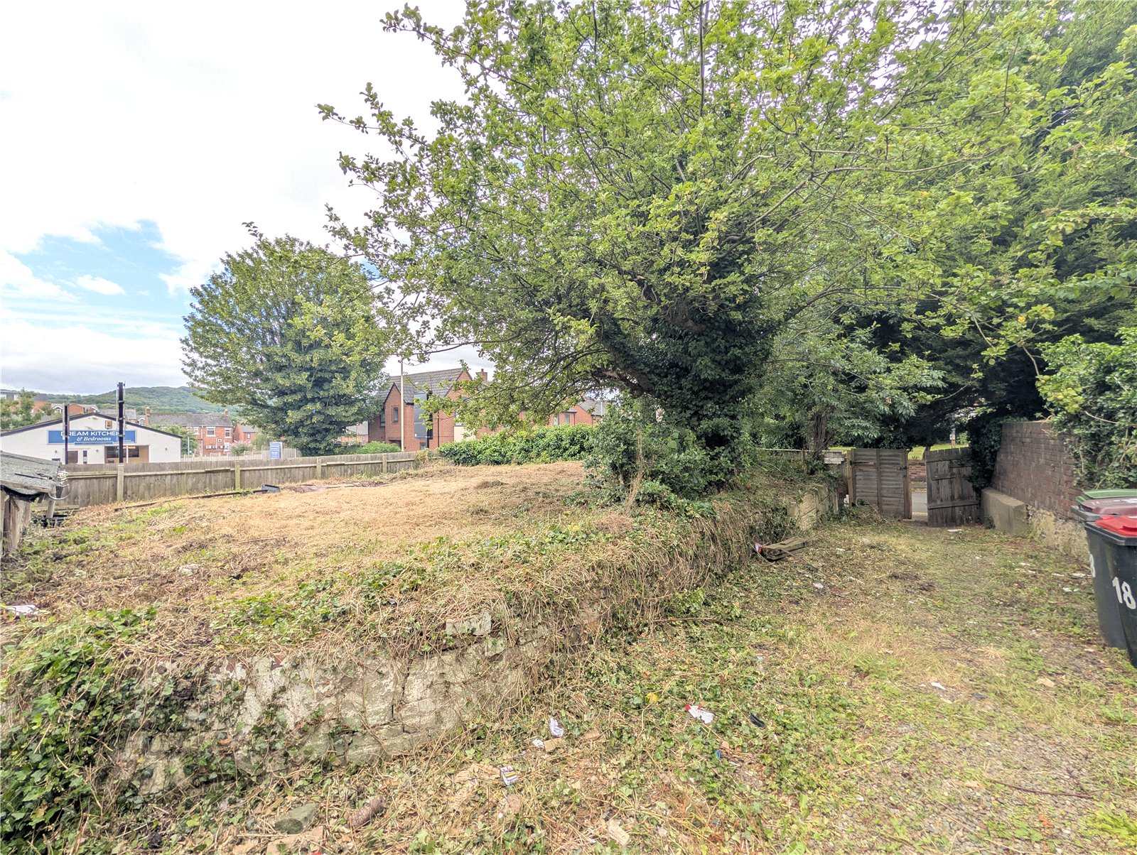 Vineyard Road, Wellington, Telford, TF1 - DB Roberts