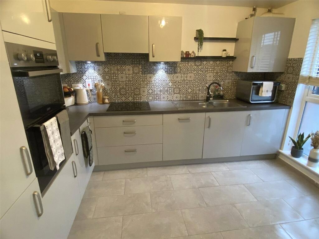 Ketley Park Road, Ketley, Telford, TF1 - DB Roberts