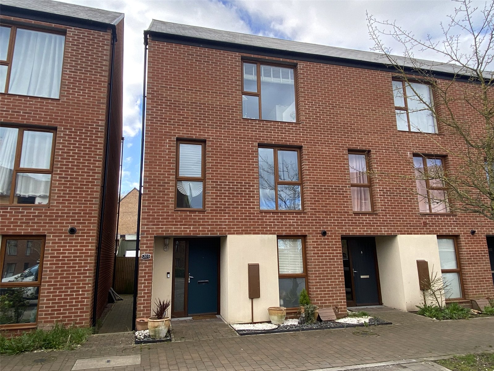 Ketley Park Road, Ketley, Telford, TF1 - DB Roberts