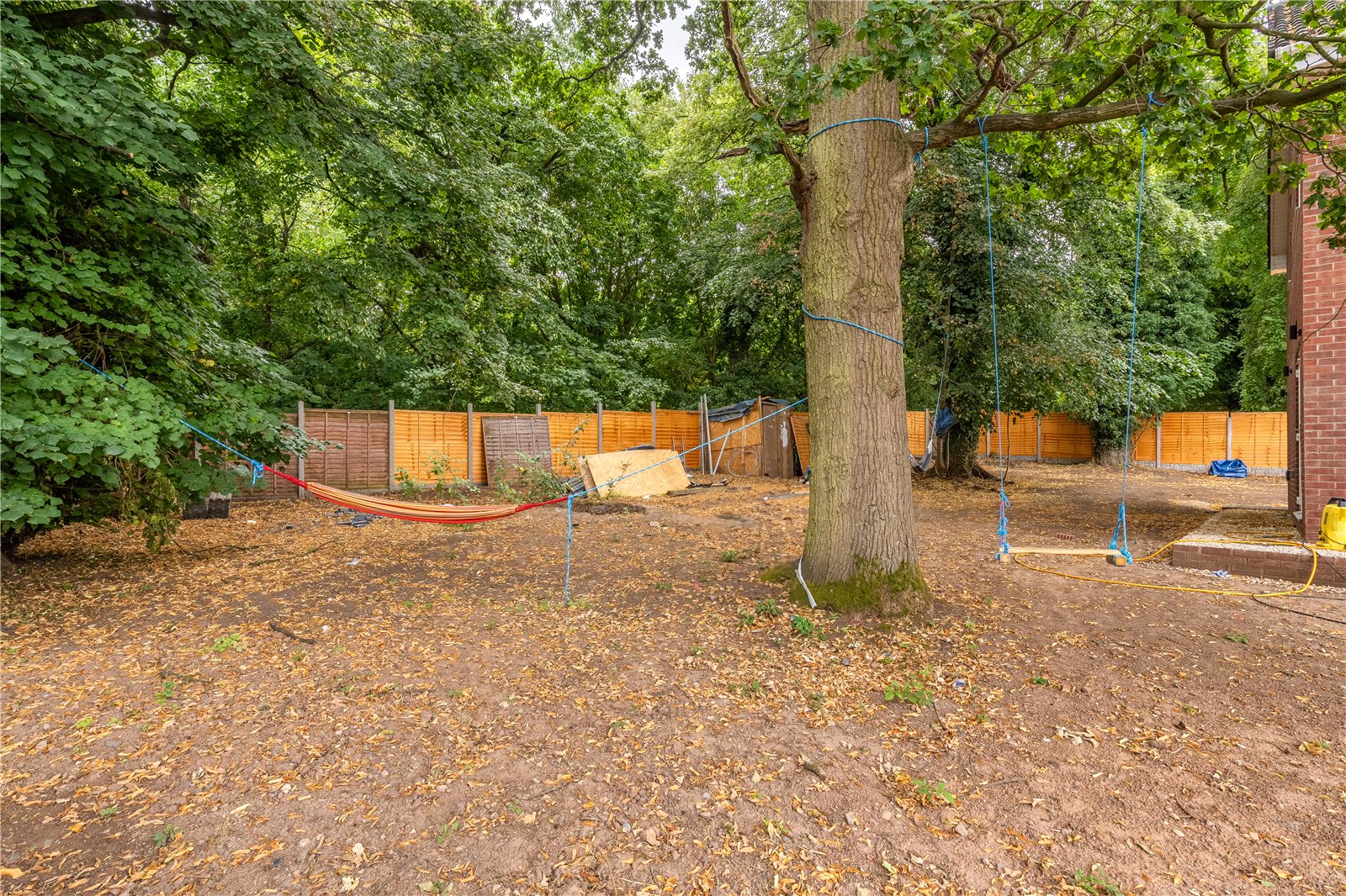 Greenfinch Close, Apley, Telford, TF1 - DB Roberts