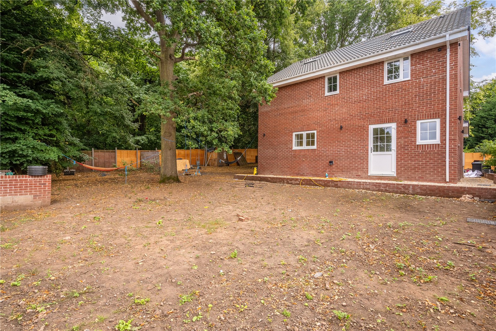 Greenfinch Close, Apley, Telford, TF1 - DB Roberts