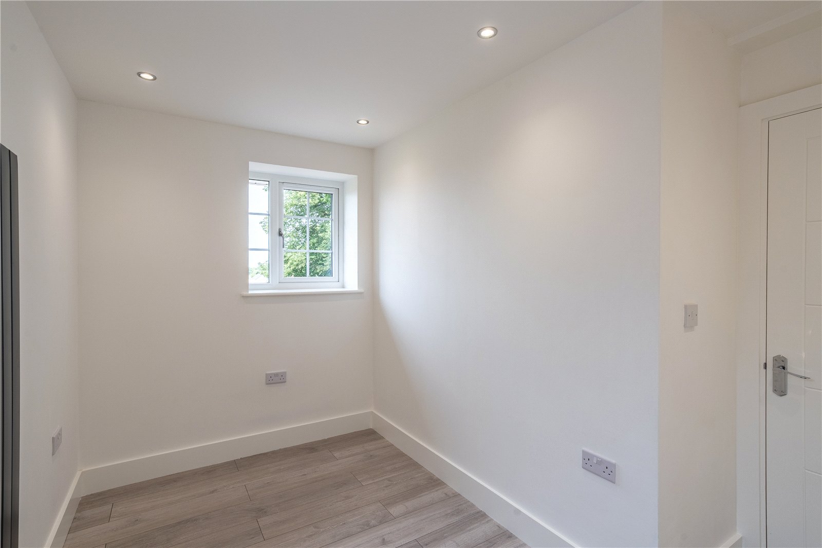 Greenfinch Close, Apley, Telford, TF1 - DB Roberts