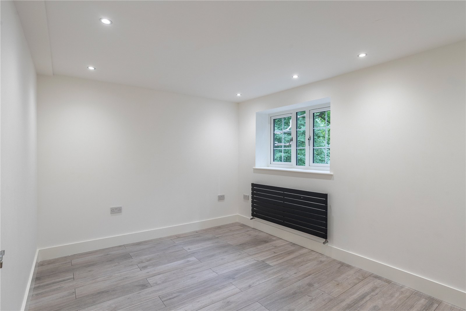 Greenfinch Close, Apley, Telford, TF1 - DB Roberts