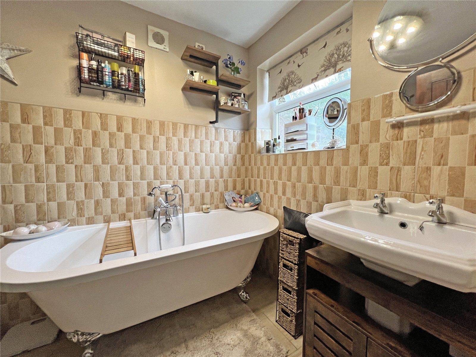 Heath Hill, Dawley, Telford, TF4 - DB Roberts