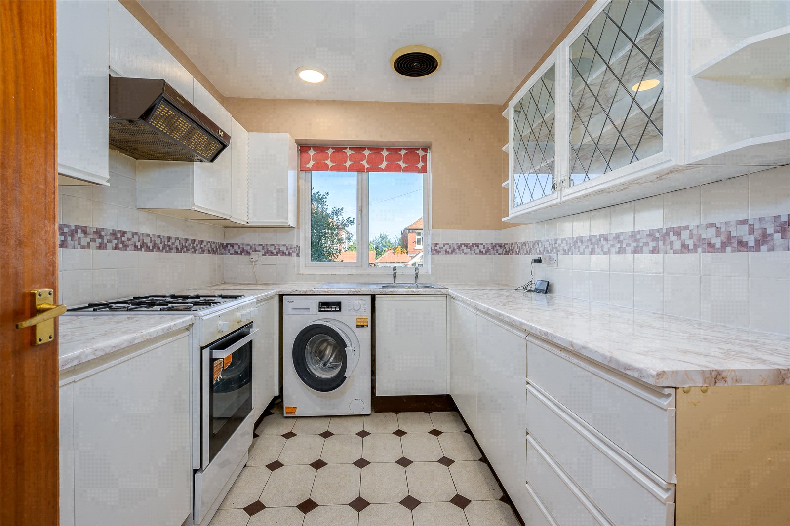 Hartshill, Oakengates, Telford, TF2 - DB Roberts