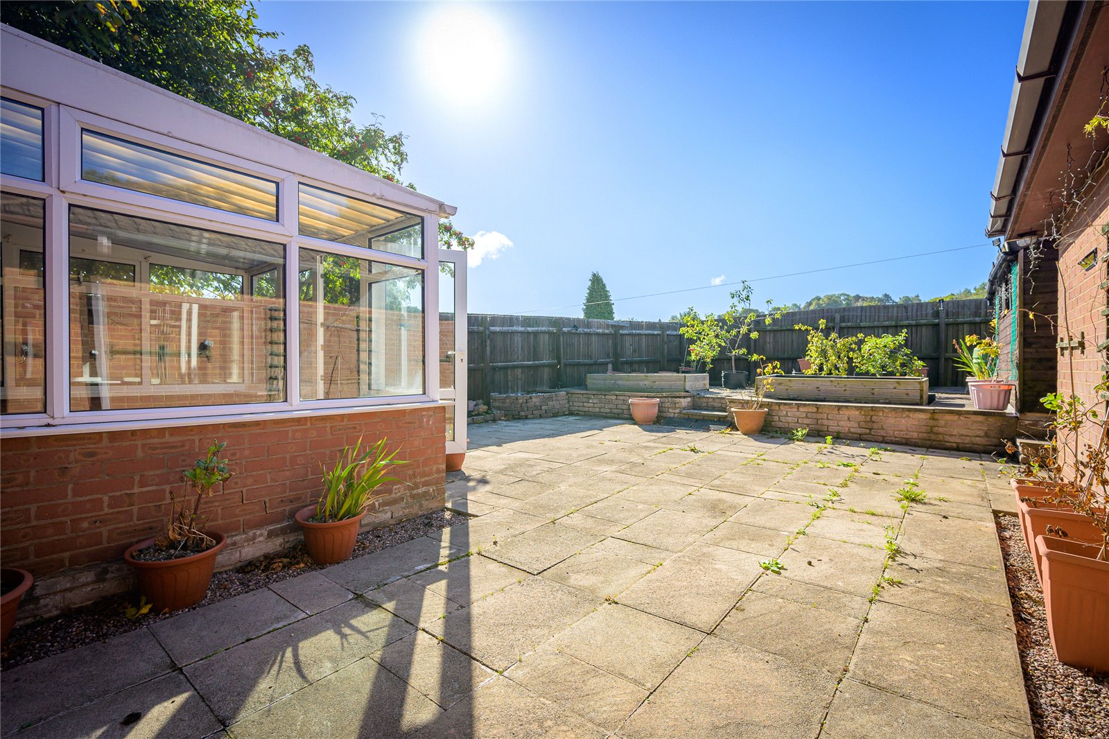 Hartshill, Oakengates, Telford, TF2 - DB Roberts
