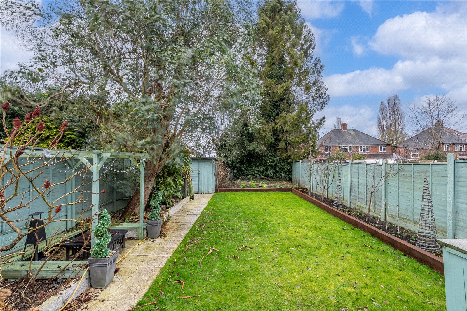 Southfield Grove, Finchfield, Wolverhampton, WV3 - DB Roberts