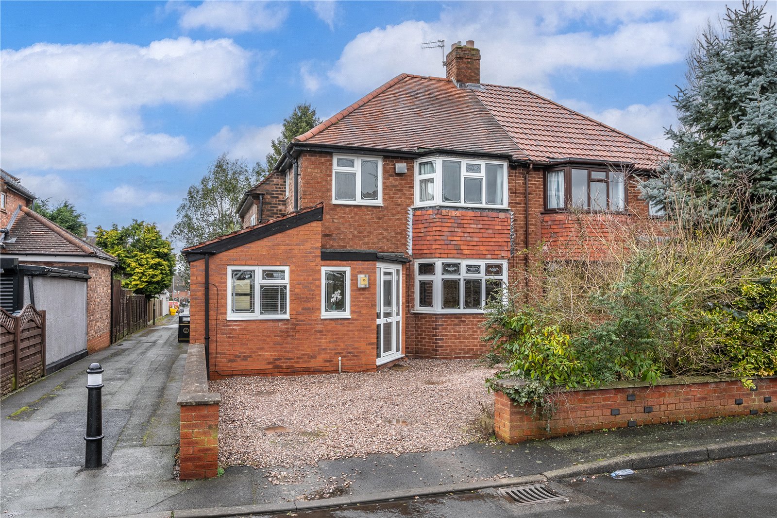 Southfield Grove, Finchfield, Wolverhampton, WV3 - DB Roberts