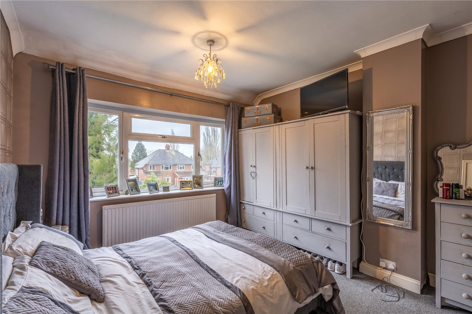 Southfield Grove, Finchfield, Wolverhampton, WV3 - DB Roberts