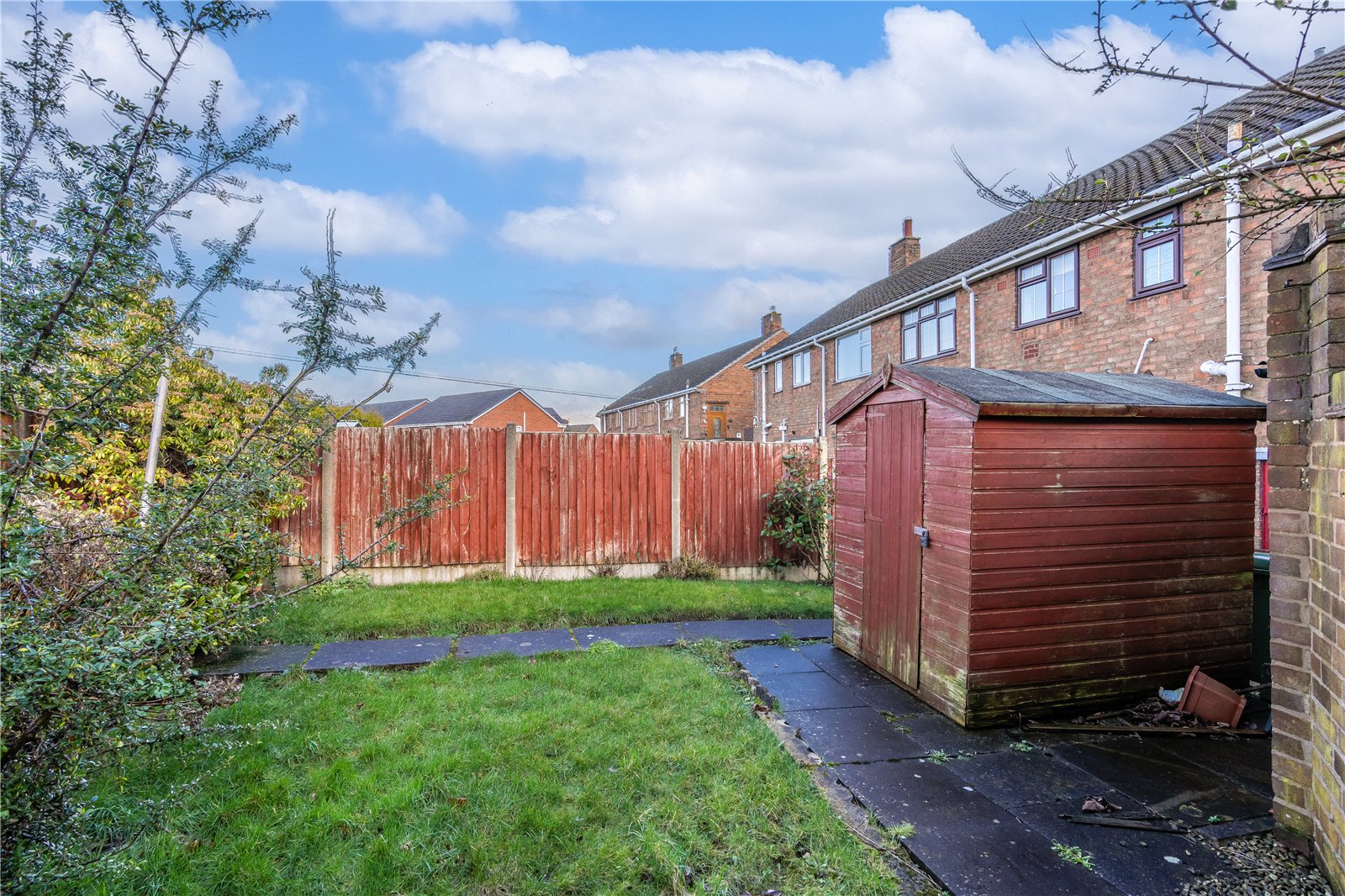 Clare Crescent, Bilston, Wolverhampton, WV14 - DB Roberts