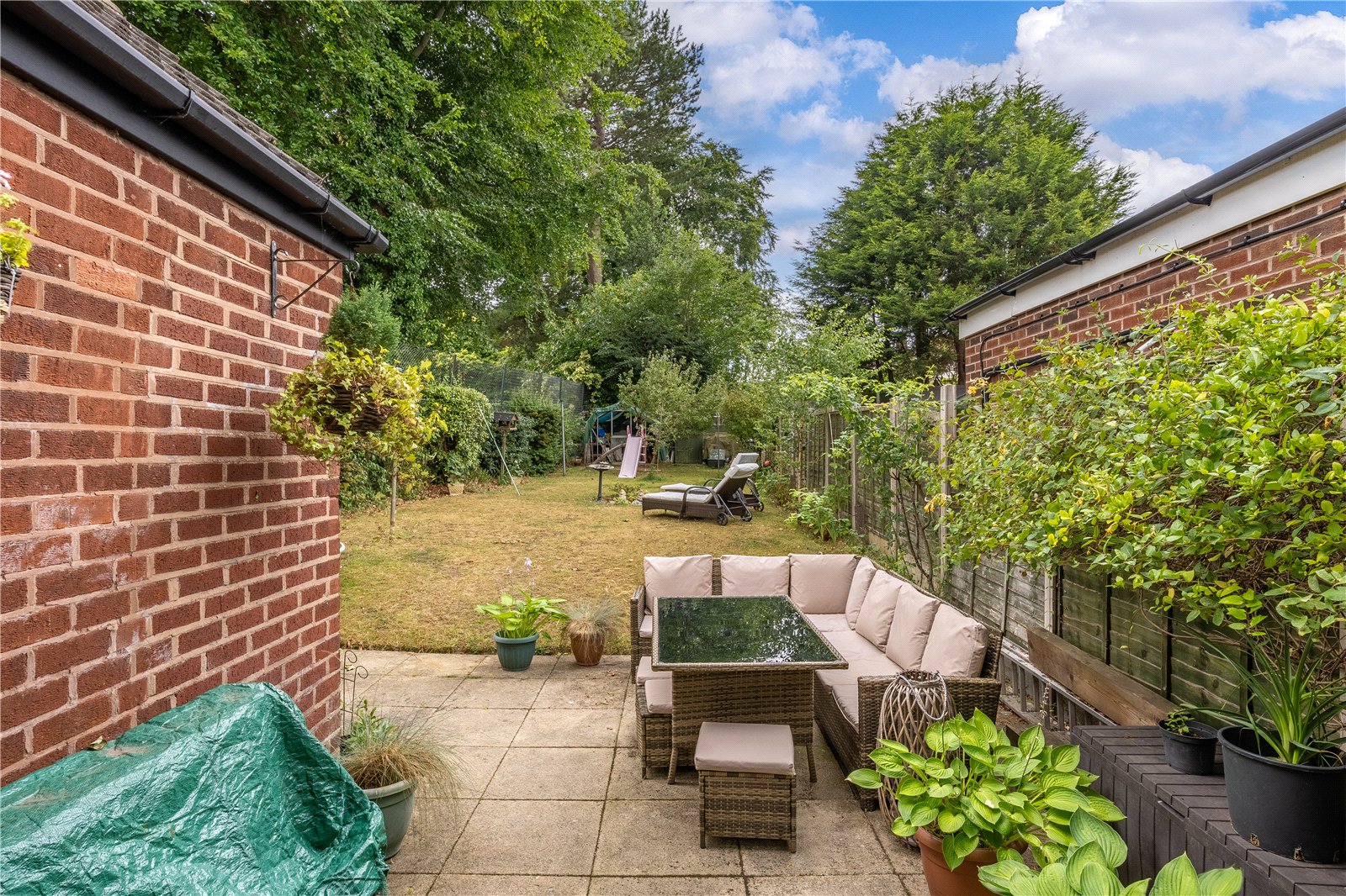 Knights Crescent, Tettenhall, Wolverhampton, WV6 - DB Roberts