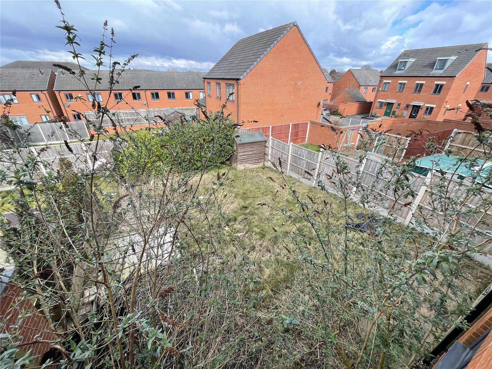 Coningsby Drive, Ettingshall Place, Wolverhampton, WV2 - DB Roberts