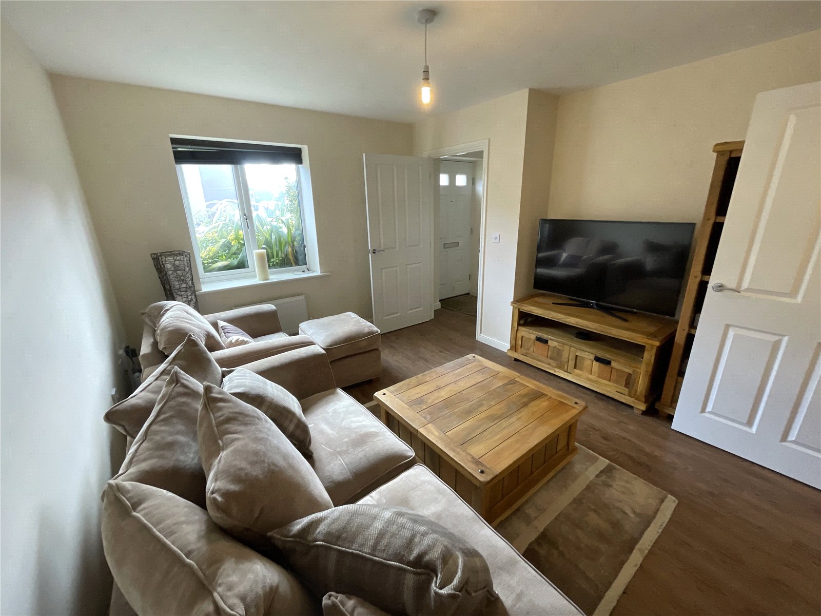 Coningsby Drive, Ettingshall Place, Wolverhampton, WV2 - DB Roberts