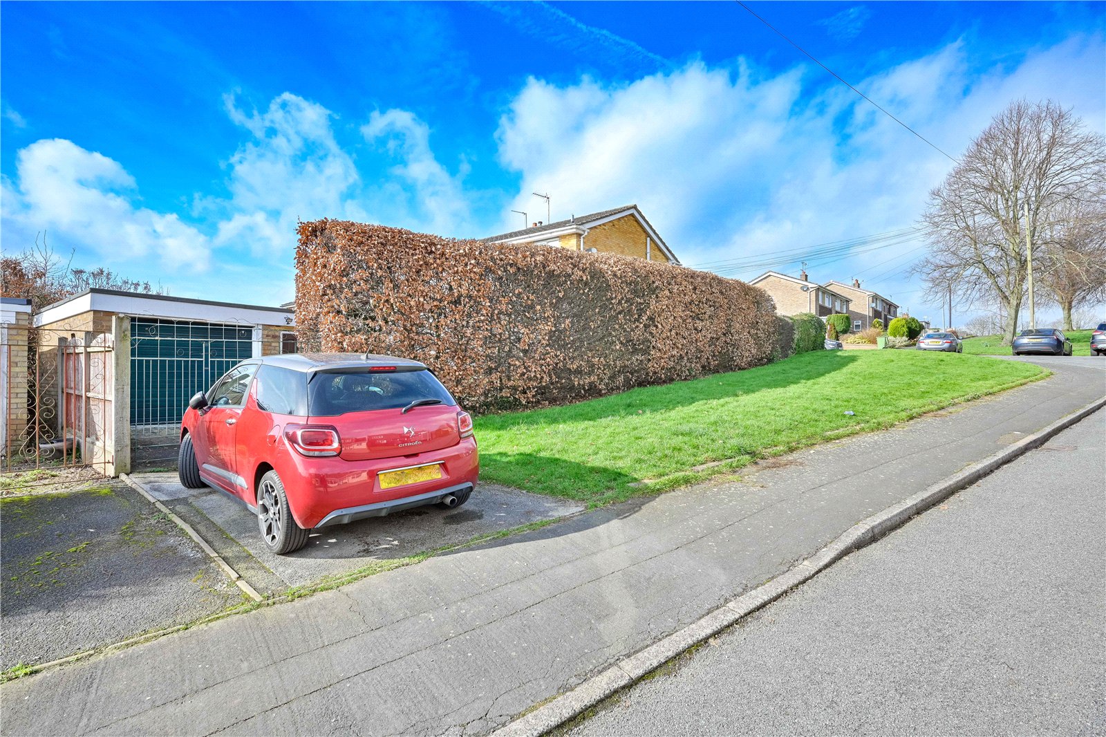 Dell Close, Stafford, Staffordshire, ST16 - DB Roberts