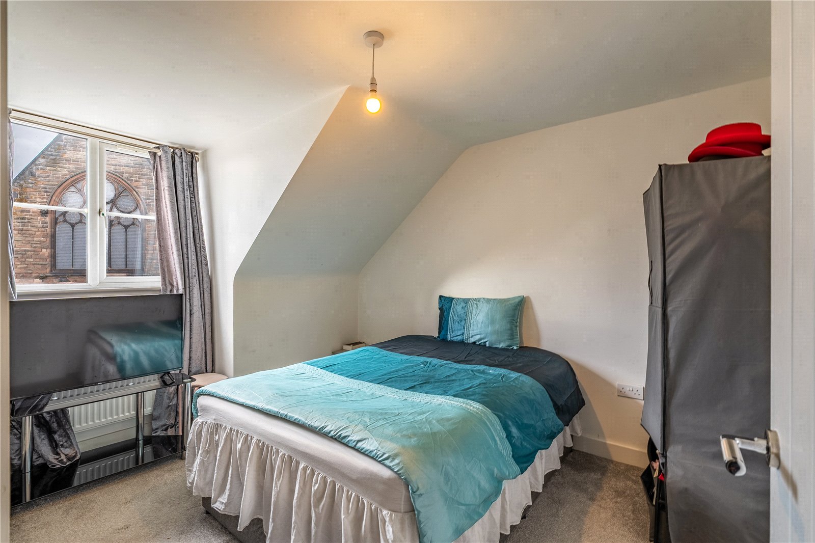 Steelhouse Lane, Parkfields, Wolverhampton, WV2 - DB Roberts