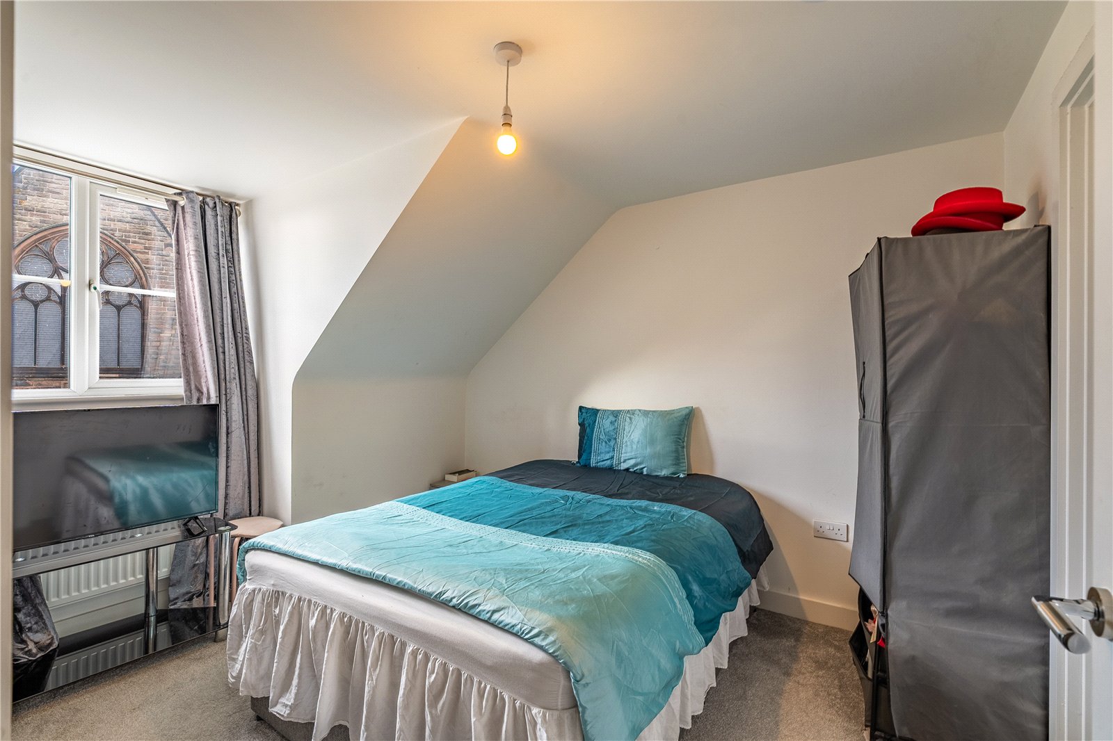 Steelhouse Lane, Parkfields, Wolverhampton, WV2 - DB Roberts