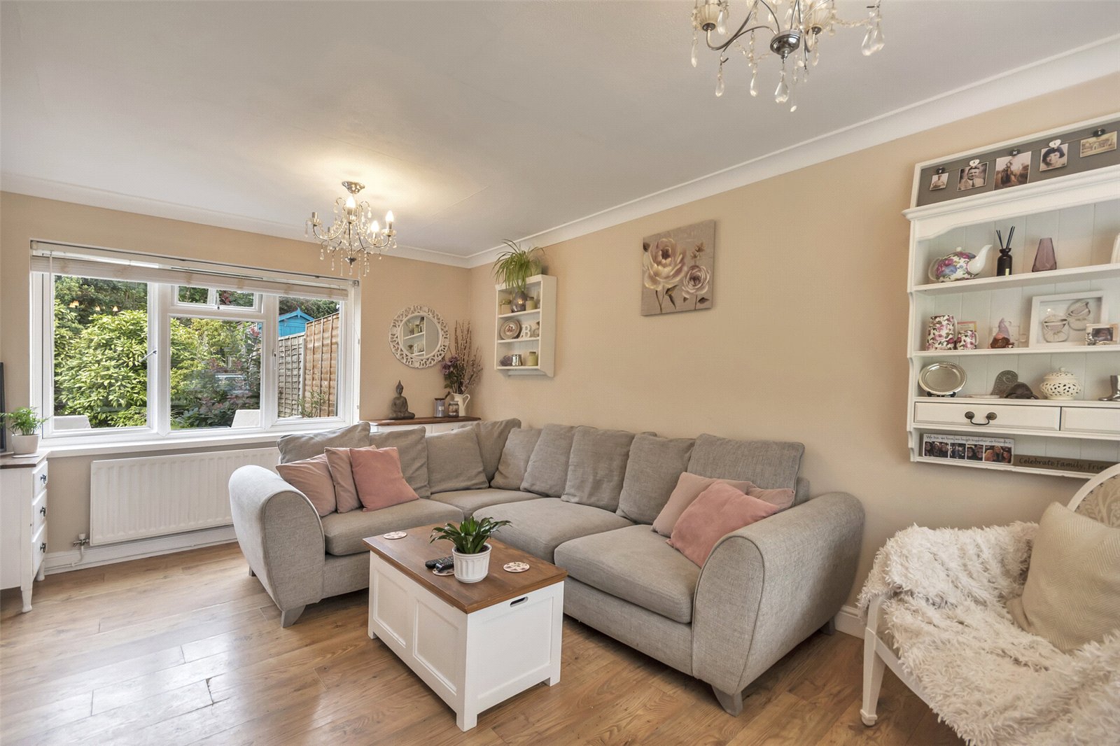 Shorncliffe Drive, Copthorne, Shrewsbury, SY3 - DB Roberts