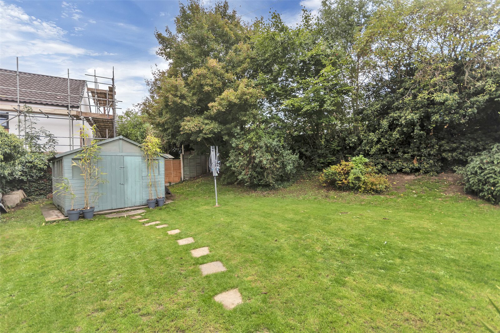 Shorncliffe Drive, Copthorne, Shrewsbury, SY3 - DB Roberts