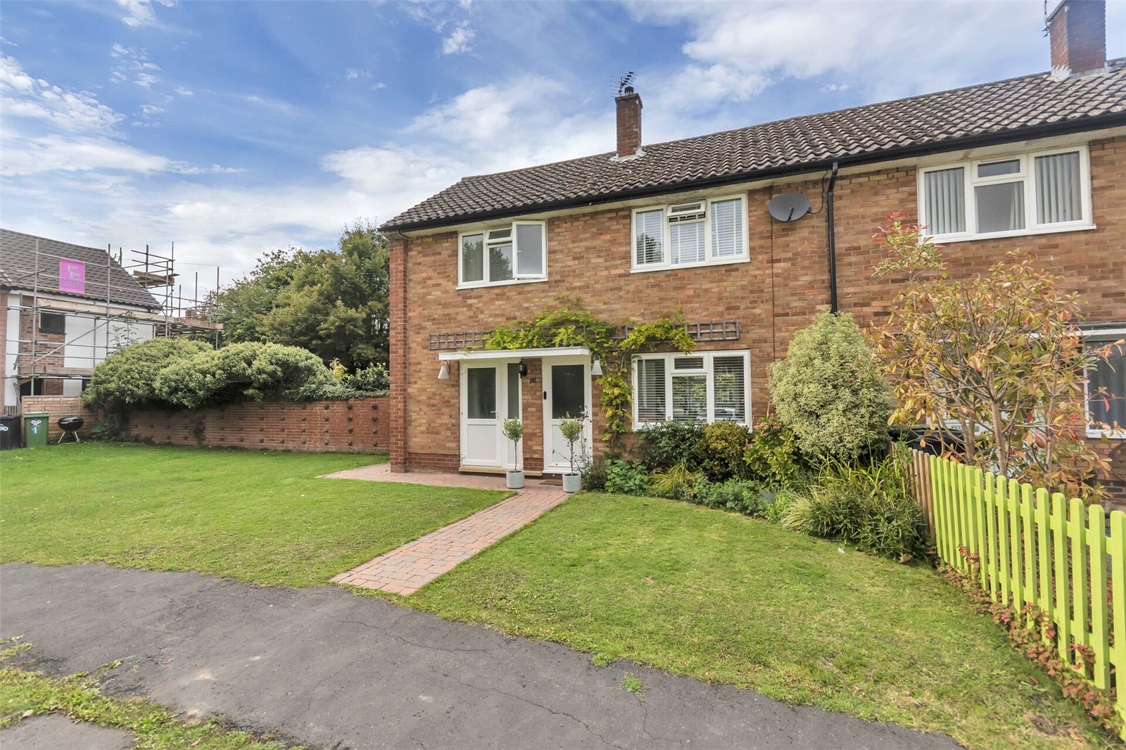 Shorncliffe Drive, Copthorne, Shrewsbury, SY3 - DB Roberts