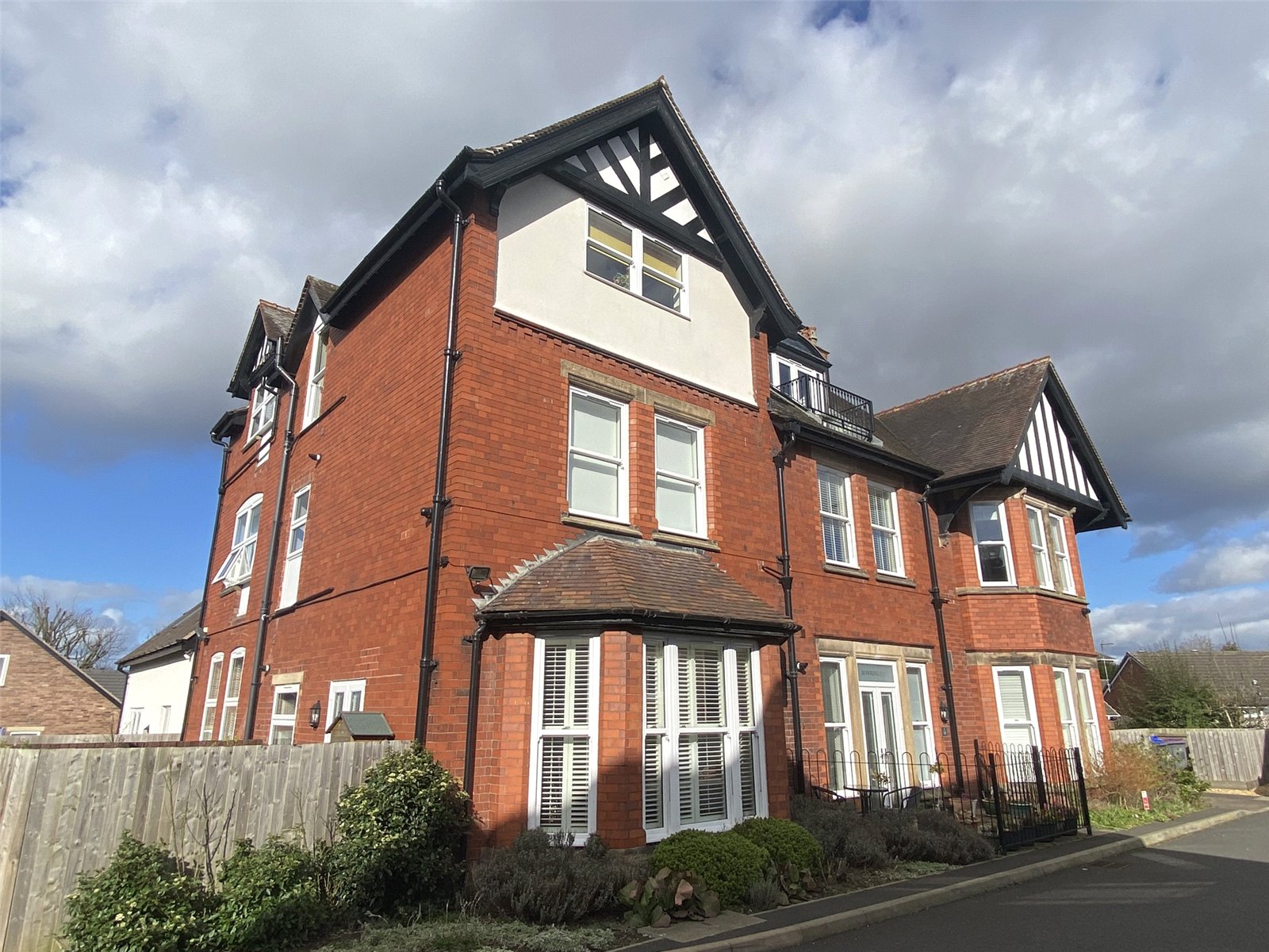 Holyhead Road, Wellington, Telford, TF1 - DB Roberts