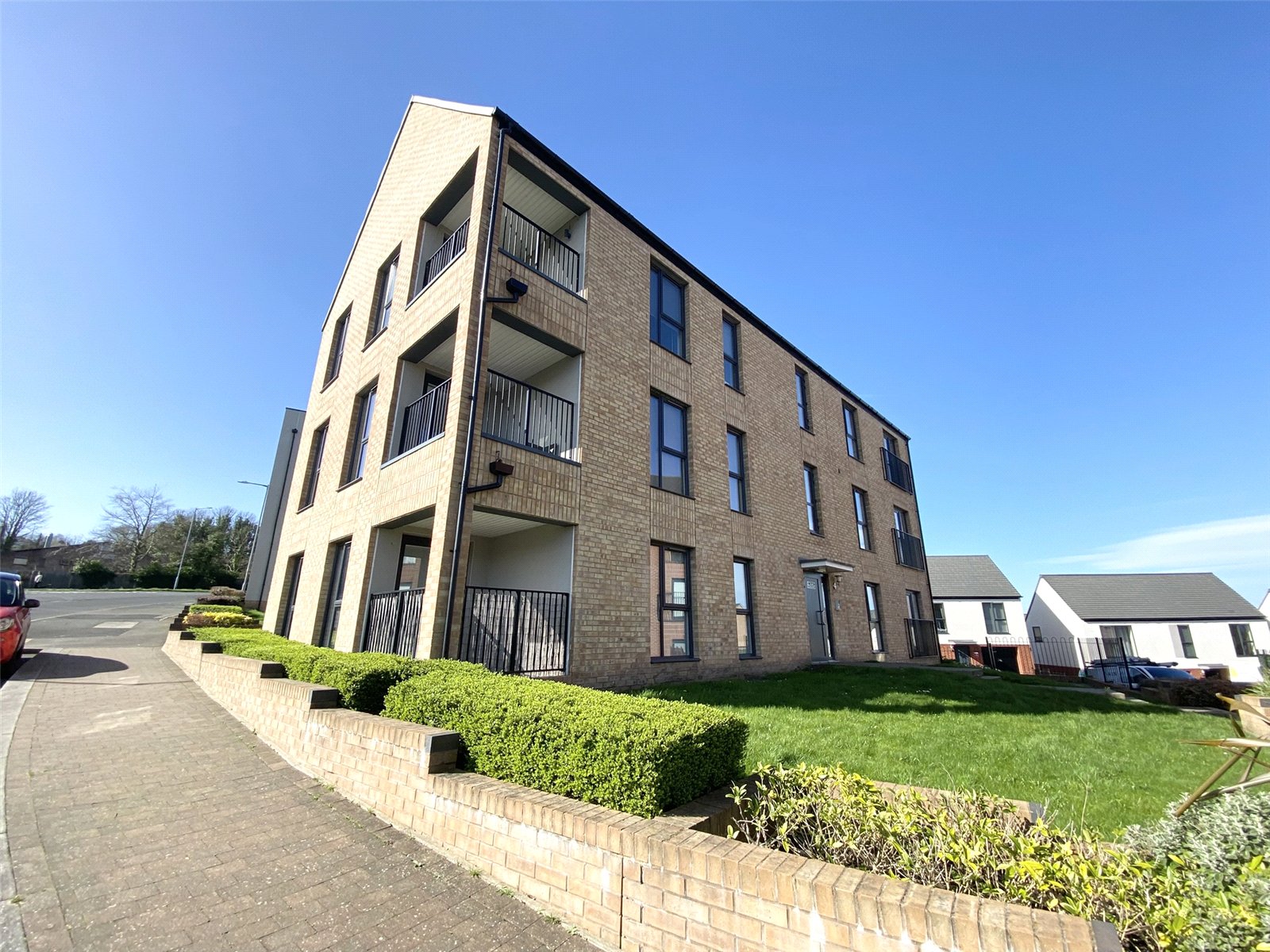 Parkside Crescent, Ketley, Telford, TF1 - DB Roberts