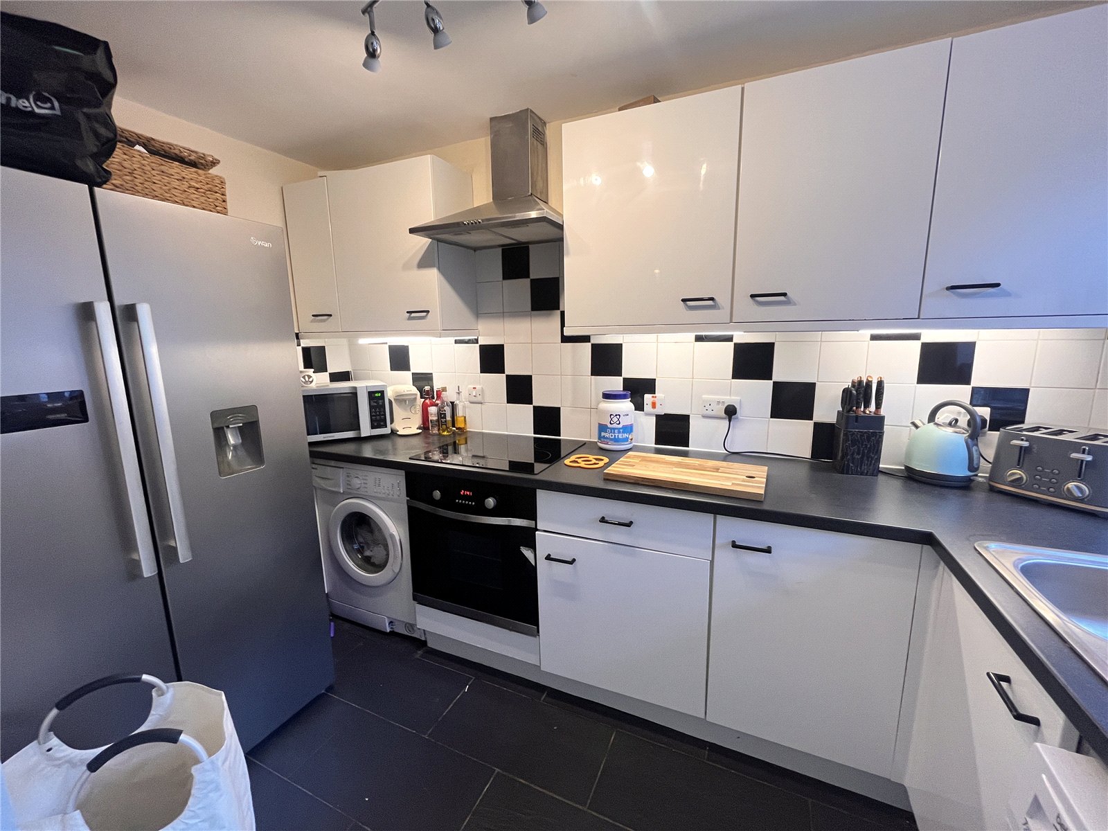 Twyfords Way, Monkmoor, Shrewsbury, SY2 - DB Roberts