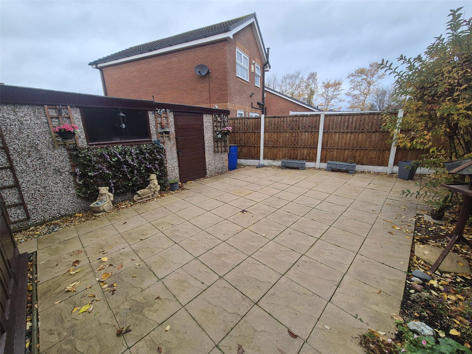 Conroy Drive, Dawley, Telford, TF4 - DB Roberts