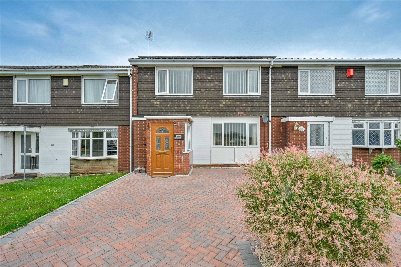 Prospect Road, Beaconside, Stafford, ST16 - DB Roberts