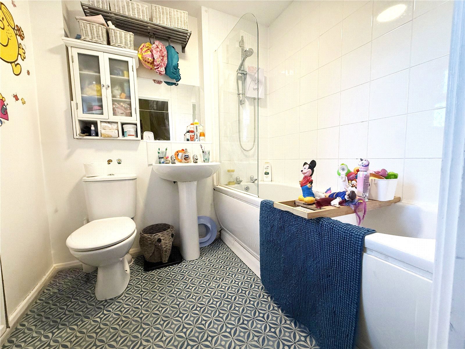 Wilfred Owen Close, Cherry Orchard, Shrewsbury, SY2 - DB Roberts