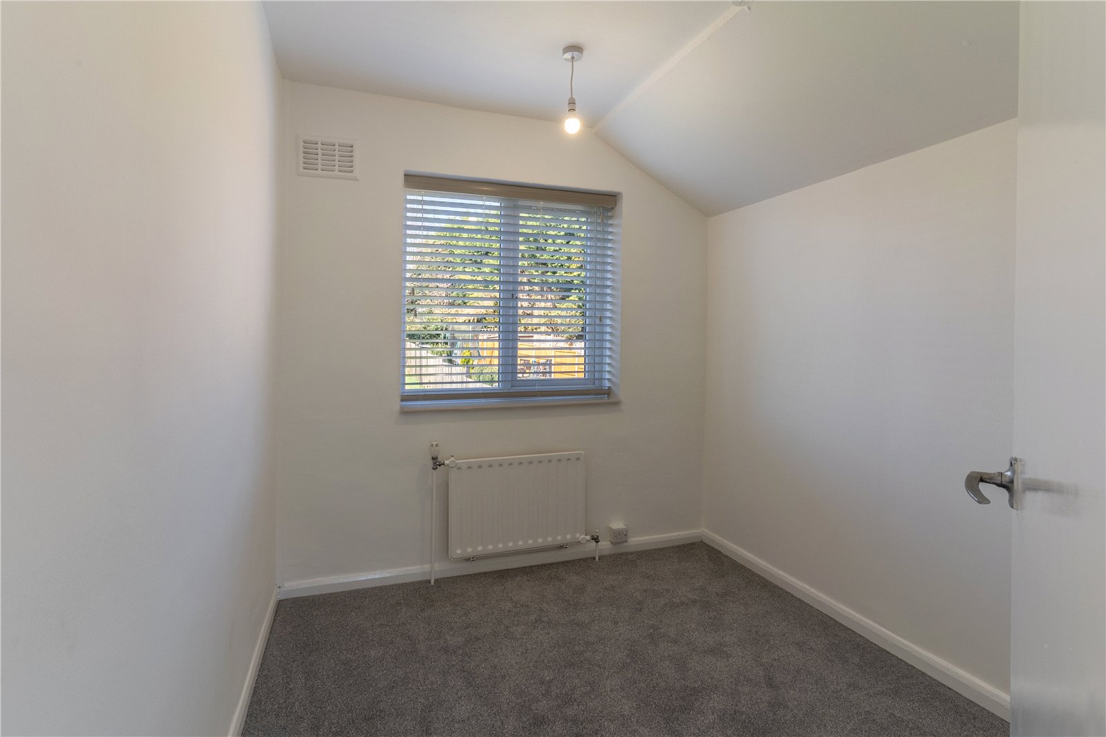 Aldersley Road, Aldersley, Wolverhampton, WV6 - DB Roberts