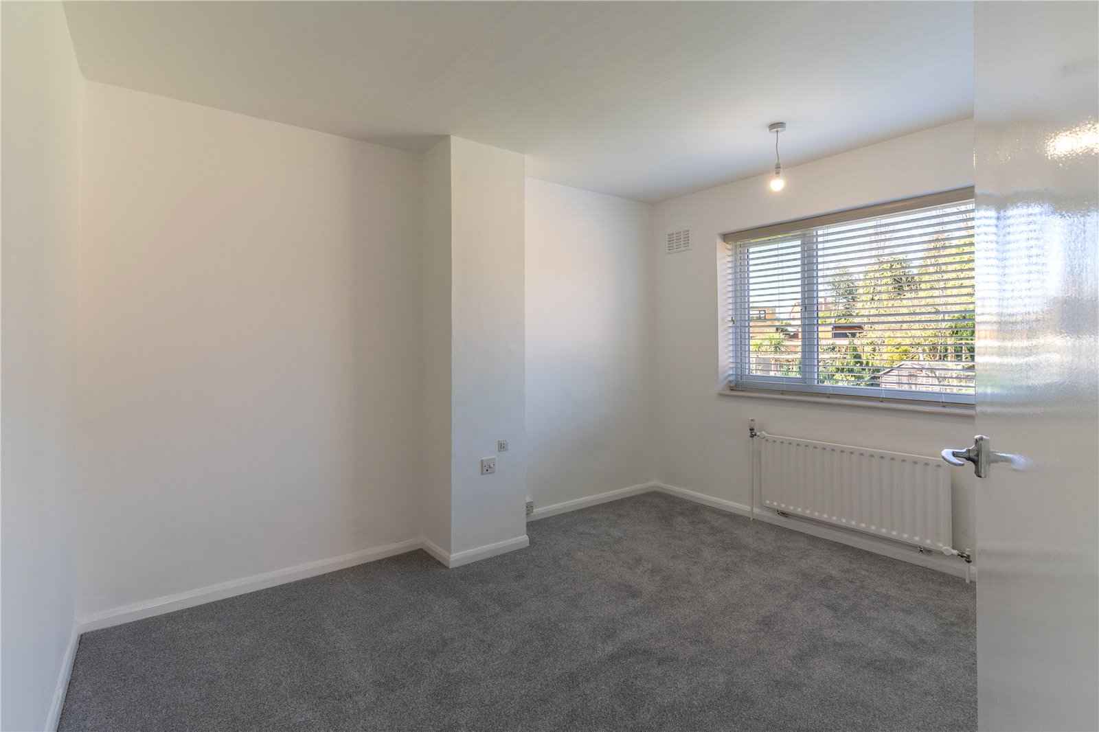 Aldersley Road, Aldersley, Wolverhampton, WV6 - DB Roberts