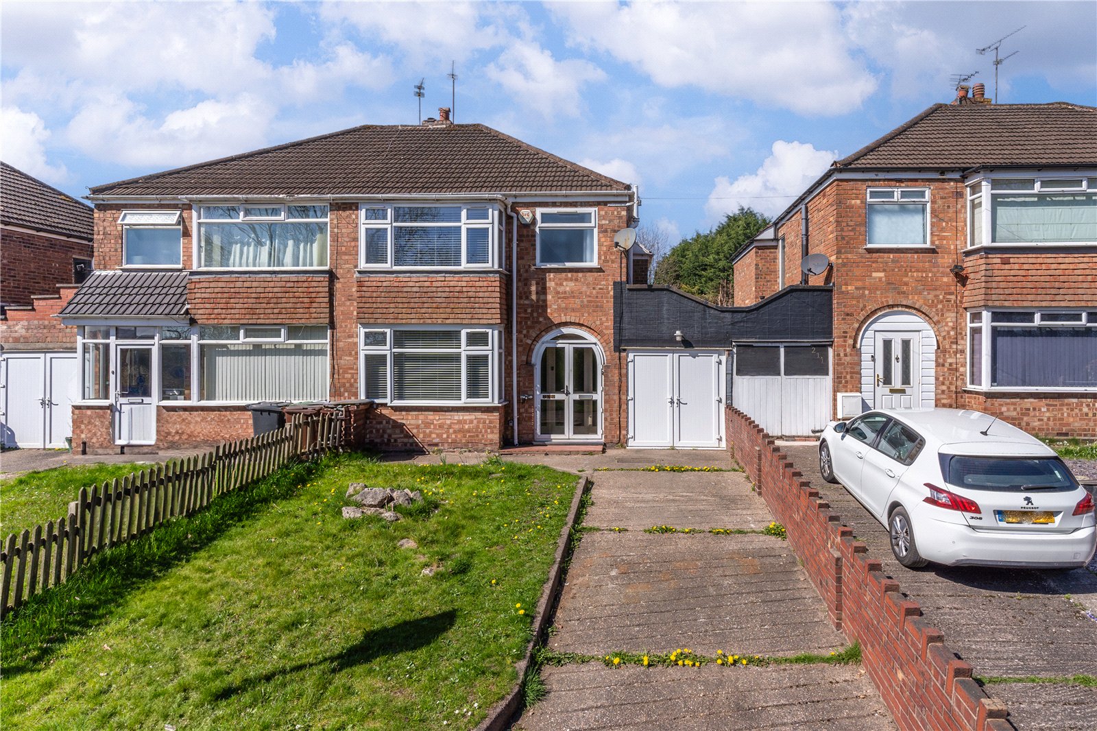 Aldersley Road, Aldersley, Wolverhampton, WV6 - DB Roberts