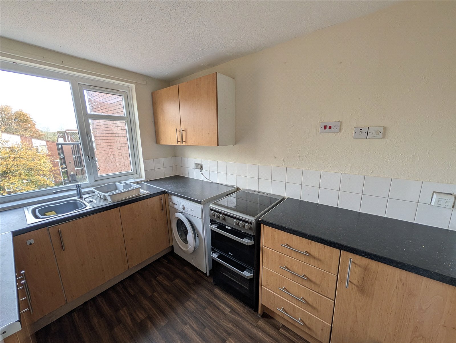 Dalford Court, Hollinswood, Telford, TF3 - DB Roberts