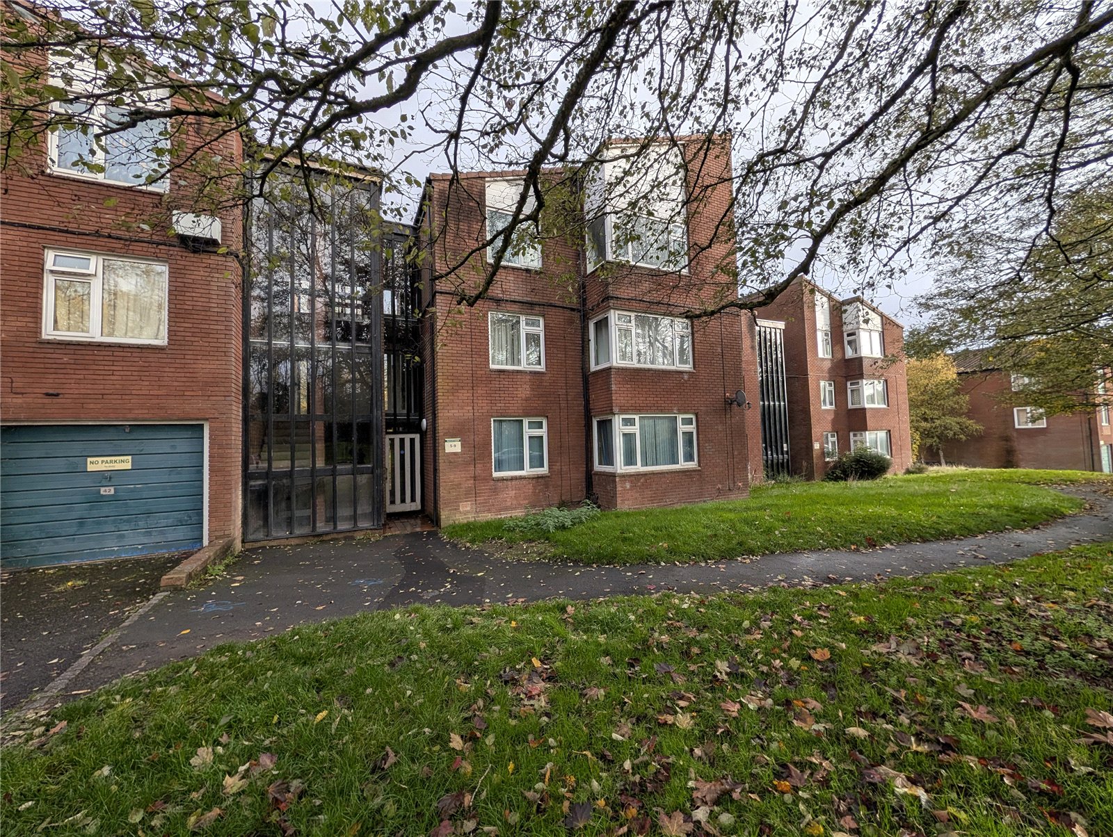 Dalford Court, Hollinswood, Telford, TF3 - DB Roberts
