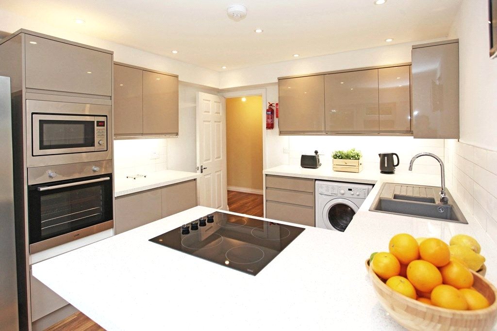 Dallamoor, Hollinswood, Telford, TF3 - DB Roberts