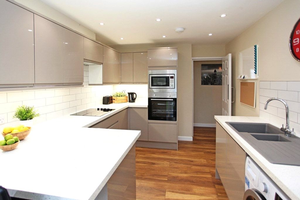 Dallamoor, Hollinswood, Telford, TF3 - DB Roberts