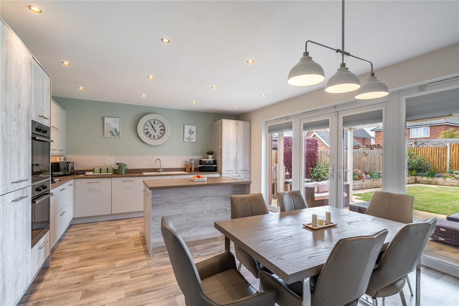 George Wynn Way, Priorslee, Telford, TF2 - DB Roberts