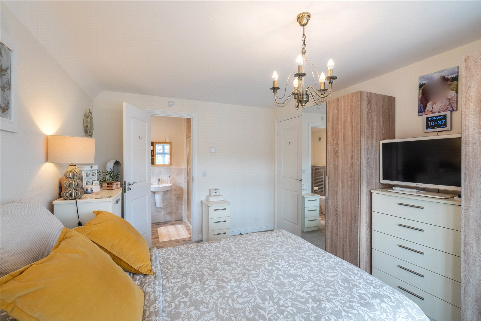 George Wynn Way, Priorslee, Telford, TF2 - DB Roberts