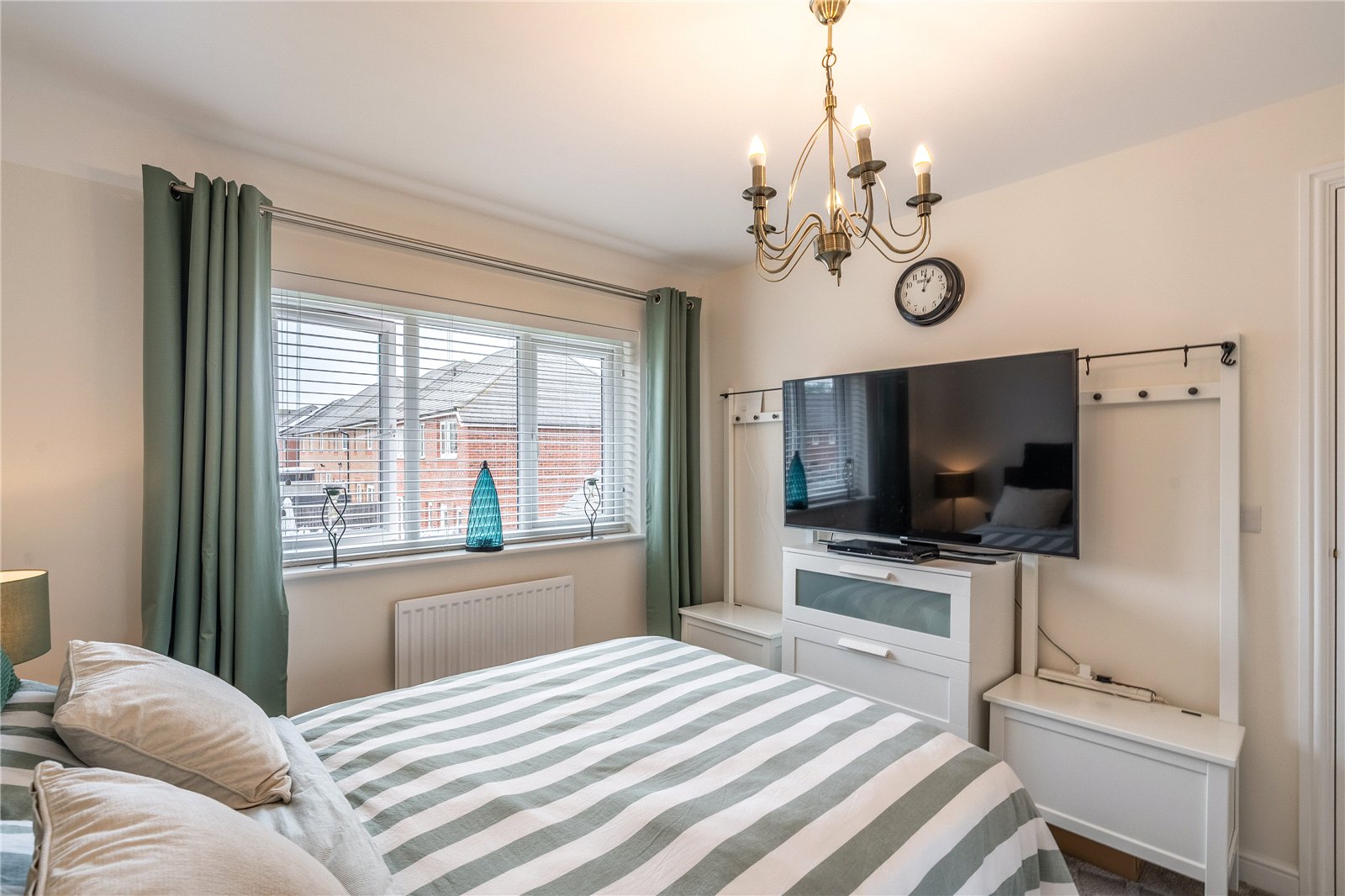 George Wynn Way, Priorslee, Telford, TF2 - DB Roberts