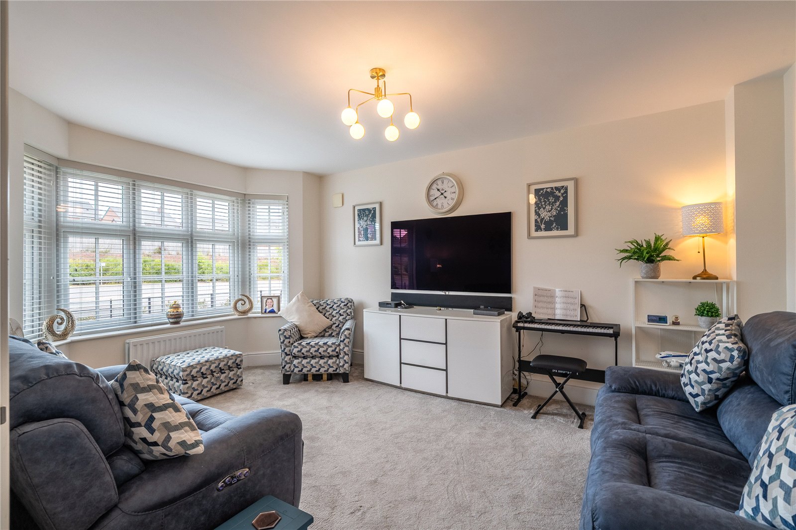 George Wynn Way, Priorslee, Telford, TF2 - DB Roberts