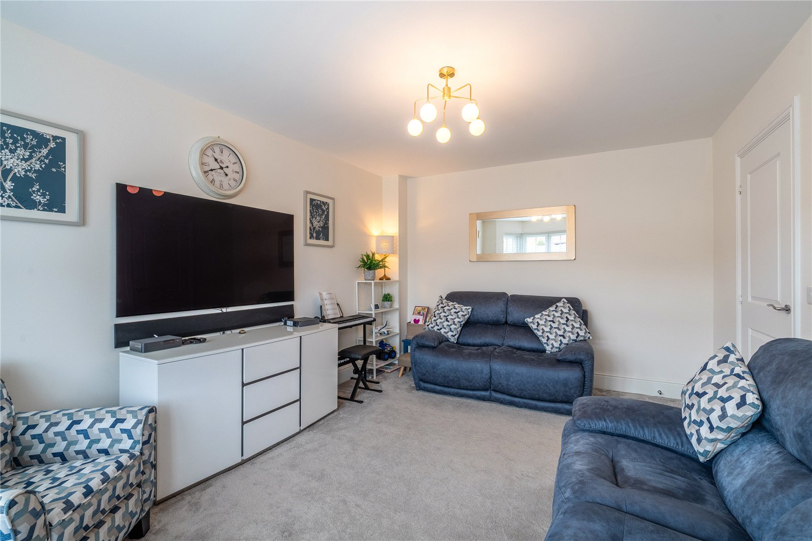 George Wynn Way, Priorslee, Telford, TF2 - DB Roberts