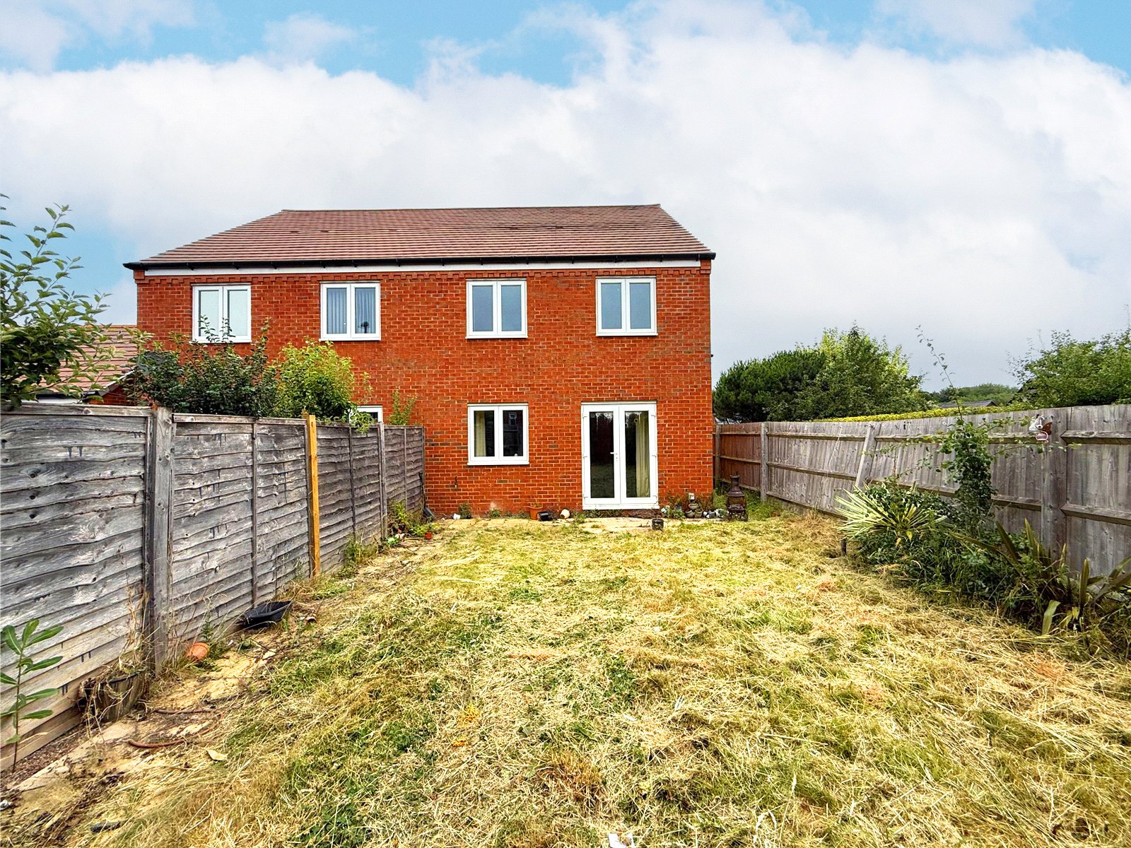 Whinberry Drive, Bowbrook, Shrewsbury, SY5 - DB Roberts