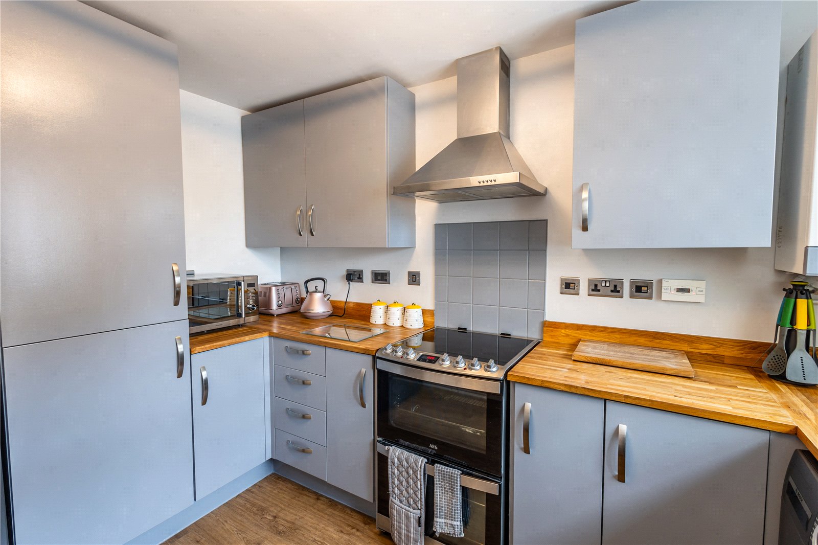 Oakworth Close, Hadley, Telford, TF1 - DB Roberts